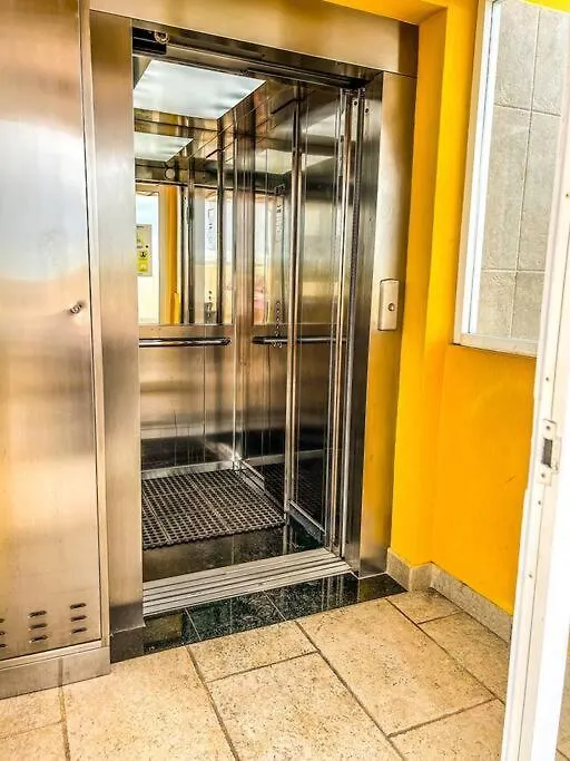 신데 델 카르멘 Loft Riviera Pool/ Parking/Good Ubication. 아파트